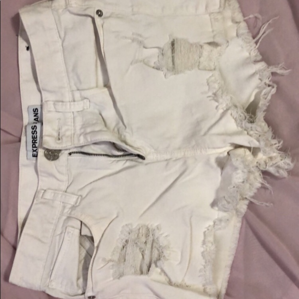 Cut off Express shorts